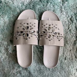 Sold! Tory Burch Brae Slide